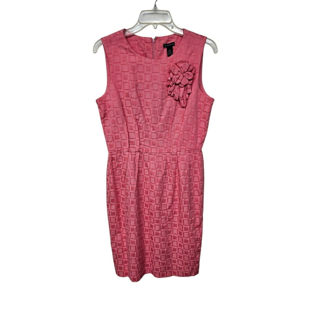 New Directions Pink Textured Dress Sz 8 with Fabric Flower Office Church Modest